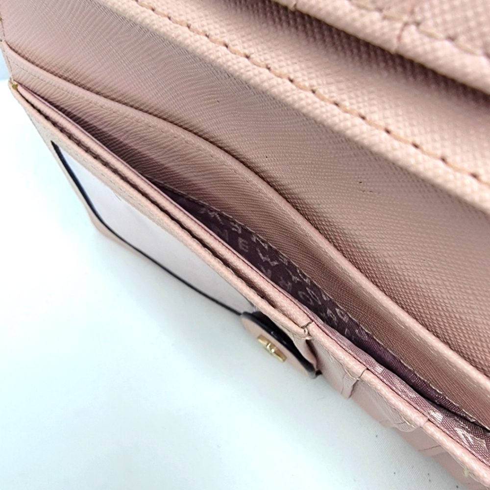 Kate Spade‎ Pink Wallet - Picture 5 of 9